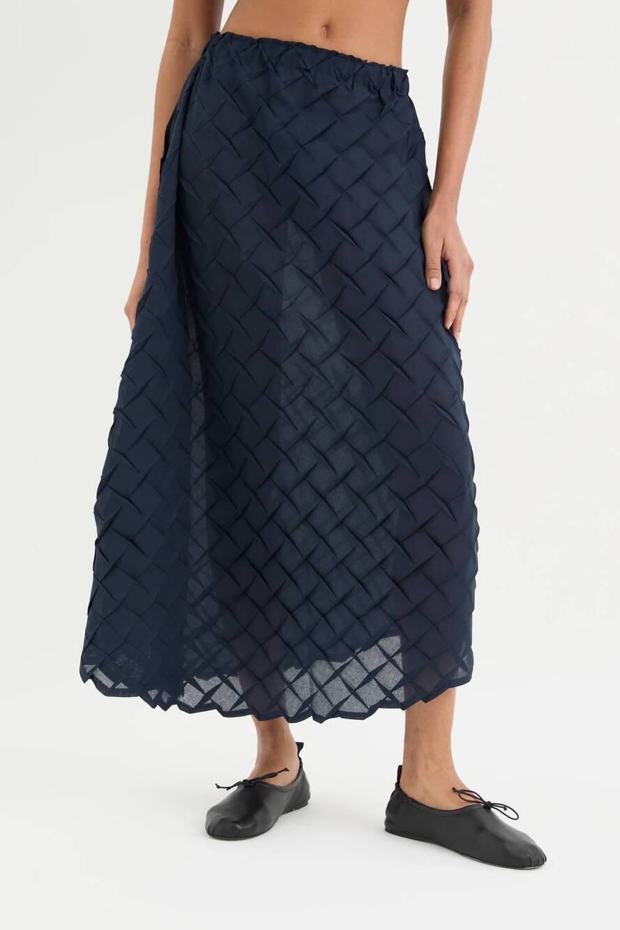 NEW MEIMEIJ textured skirt in navy